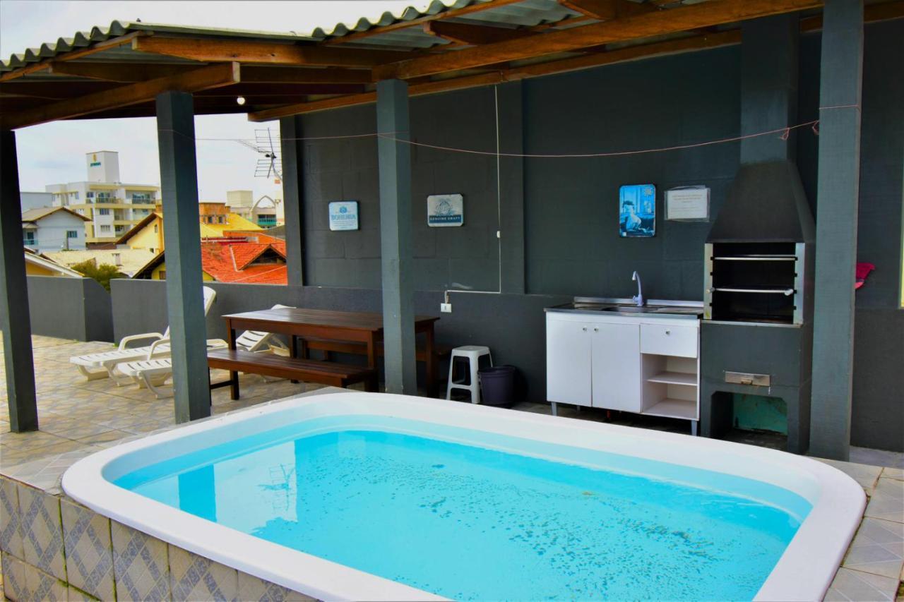Residencial Melfi 2 Apartamento com Piscina Bombinhas Esterno foto